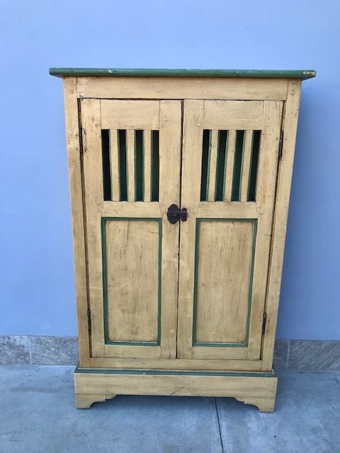 Small cabinet /style lacquered Giallo Piemonte
