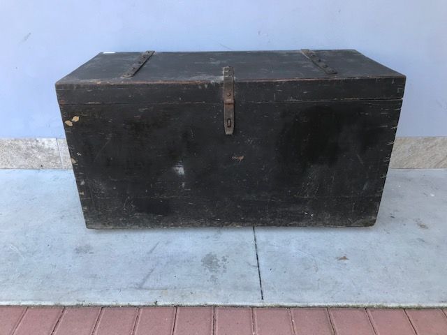 Military Larch Wooden Trunk