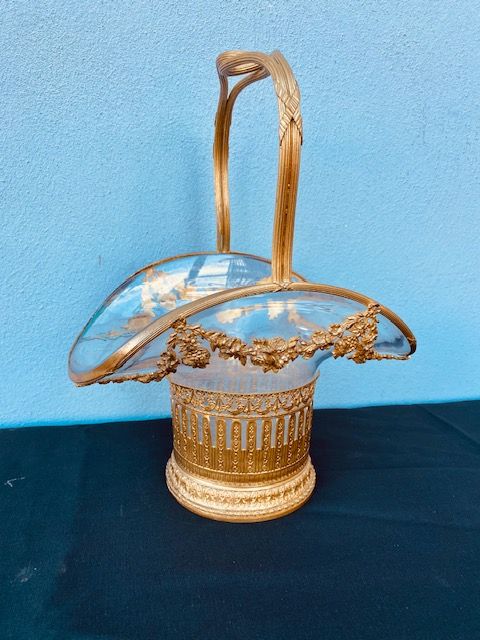 Basket in Gilded Bronze and Crystal