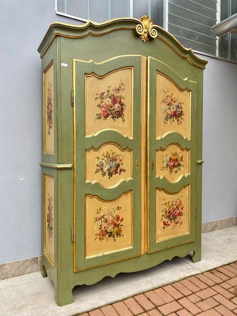 Important Green Lacquered Wardrobe
