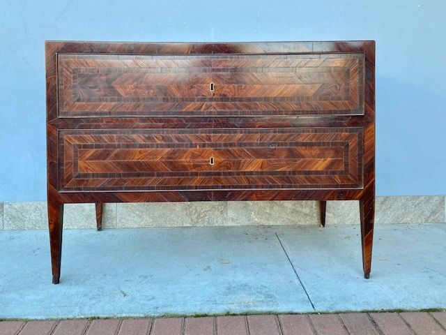 Important Neapolitan Louis XVI Dresser