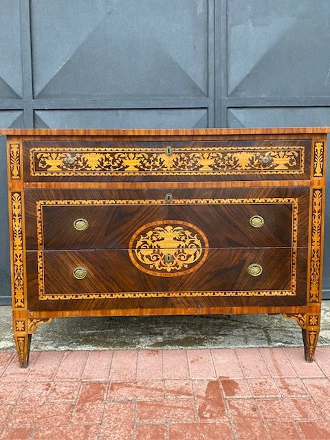 Inlaid Walnut Louis XVI Chest of Drawers - Restored (in progress)_car 3189 - Foto 2