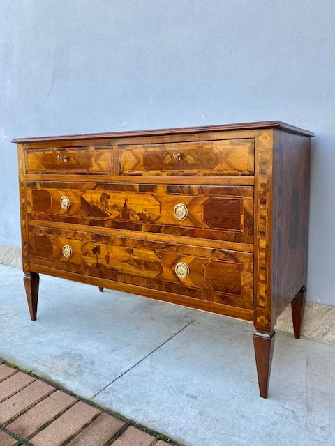 Important Louis XVI Walnut Dresser - Restored_car 3173 - Foto 7