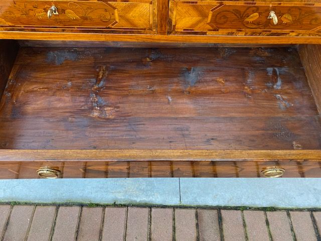 Important Louis XVI Walnut Dresser - Restored_car 3173 - Foto 10