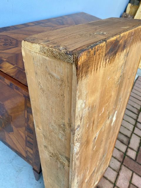 Important Louis XVI Walnut Dresser - Restored_car 3173 - Foto 13