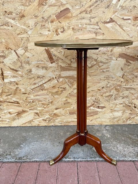 Pair of English Mahogany Nightstands - Restored_car 3287 - Foto 4