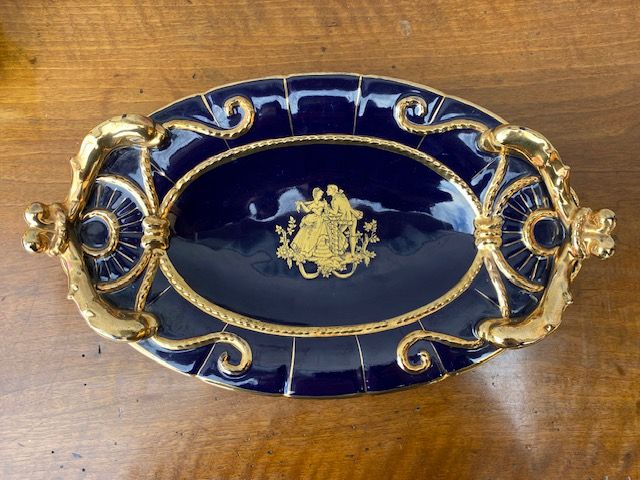 Porcelain centrepiece in Limoges Style, centre presents gallant scene.