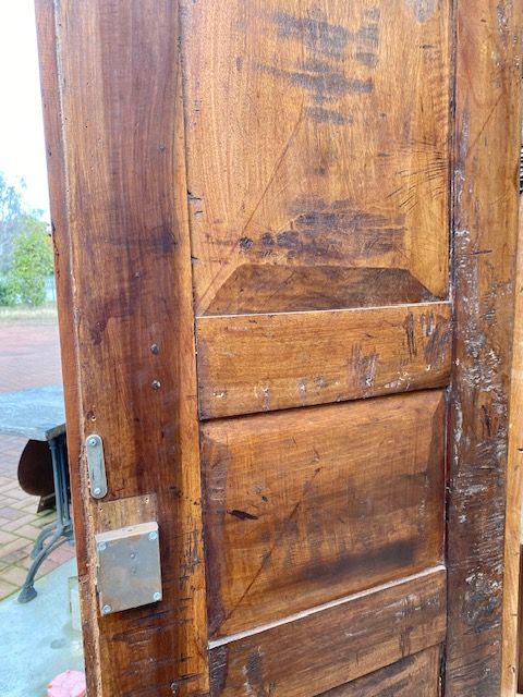 Walnut 1-Wing Wardrobe - Restored (in progress)_car 3302 - Foto 11