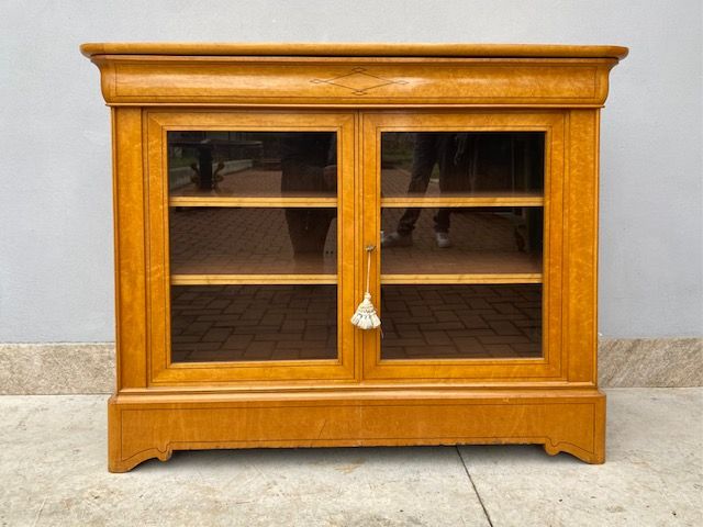 Carlo X Bookcase Sideboard with 2 Doors and 1 Drawer in Tuia Burl.