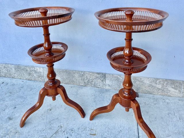 Particular Tray Tables - Restored (in progress)_car 3334 - Foto 1