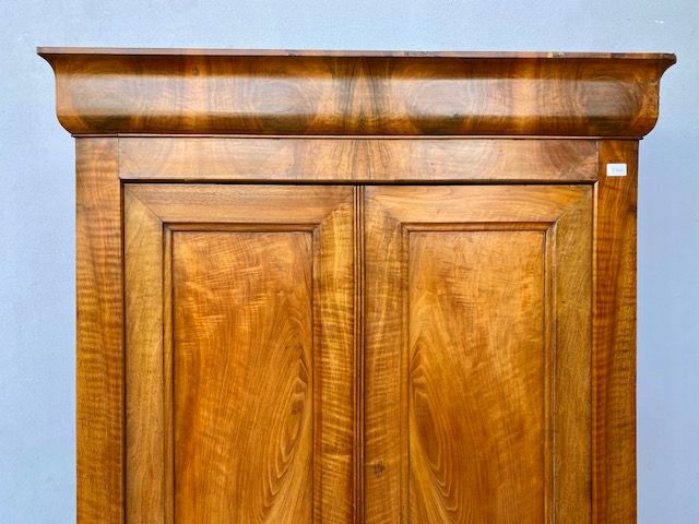 Charles X Walnut and Walnut Feather Wardrobe - Restored (in progress)_car 3342 - Foto 5