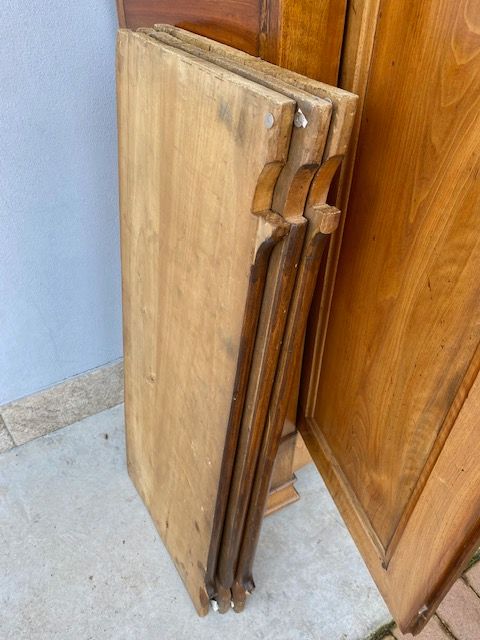 Charles X Walnut and Walnut Feather Wardrobe - Restored (in progress)_car 3342 - Foto 9