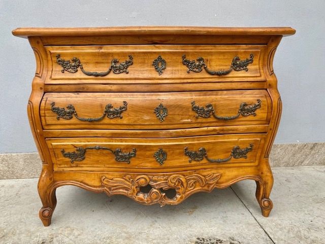 Louis XV Style Moved Chest of Drawers in Cherry.