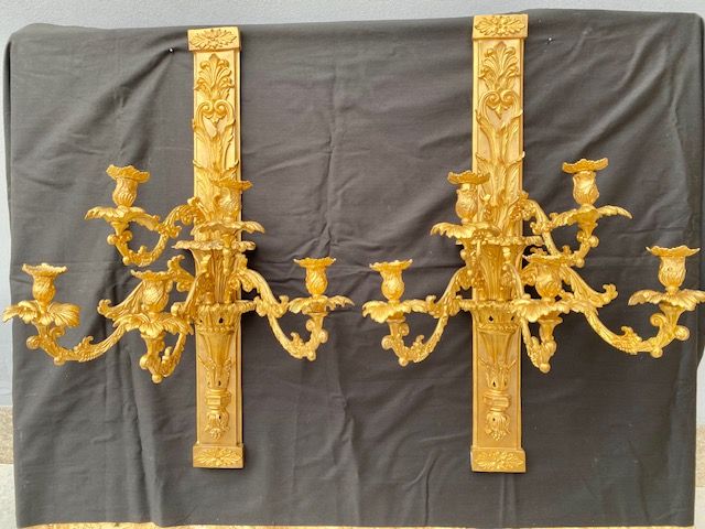 Coppia di Applique in  Stile Luigi XVI in Bronzo Dorato, 