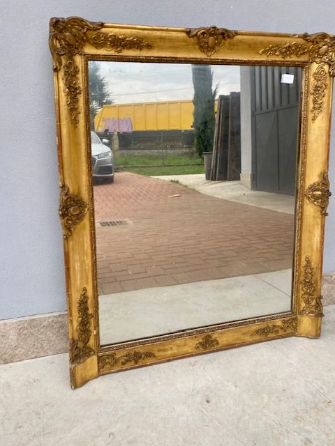 Specchiera Caminiera Impero in Legno e Pastiglia Dorata a Foglia,