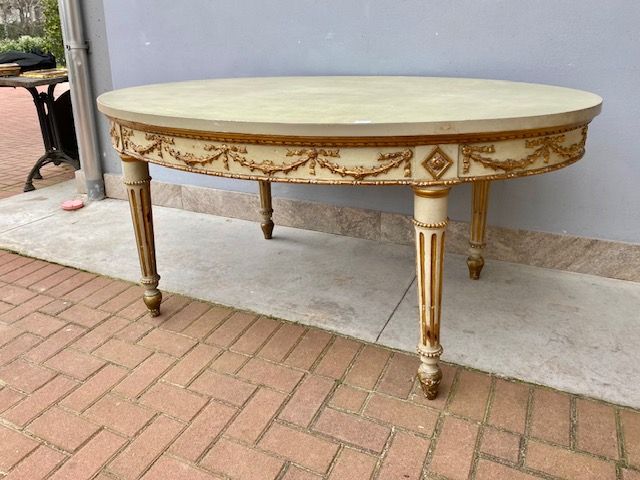Oval Table in Louis XVI Lacquered and Gilded Style.