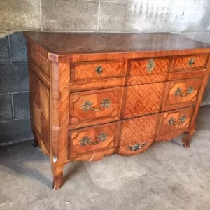 Cassettone Luigi XV - Epoca fine '800 in legno intarsiato