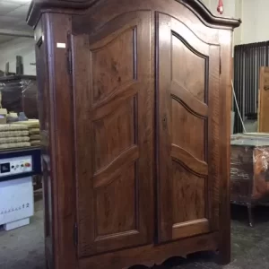 Armadio Centinato in Noce Piemontese - Epoca '700