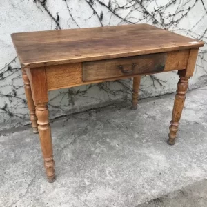 Tavolino Luigi Filippo - Epoca fine '800 in Rovere restaurato