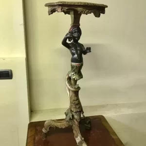 Trespolo con Moresco - Epoca '800 in legno laccato