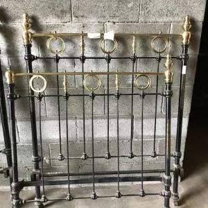 Letto in Ferro Battuto - Epoca '800 con Dettagli in Ottone