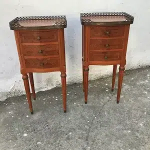 Coppia di Comodini in mogano con intarsi - Epoca 1900-1950