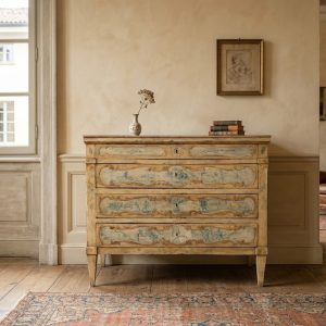 Cassettone Laccato in Stile Primo ‘800 con 4 Cassetti