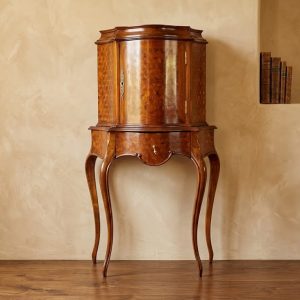 Tavolino Luigi XV in Marchetteria di Noce - Epoca Napoleone III