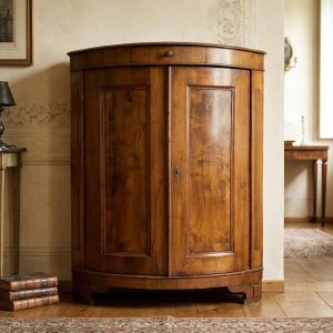 Angoliera in Noce del '800 - Restauro in Corso