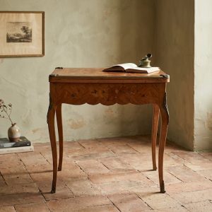 Tavolino da Gioco in Stile Luigi XV in Palissandro con Intarsi