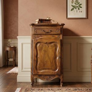 Credenza Provenzale in Noce restaurata - Epoca anni '60