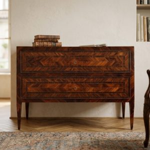 Cassettone Luigi XVI del '700 napoletano in legno violetto