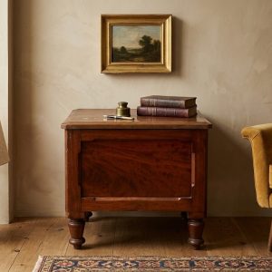 Sgabello Inglese in Mogano dell'800 - Restauro in Corso