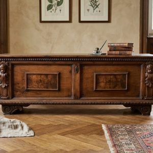 Cassapanca Genovese del '600 in Noce con Bambocci