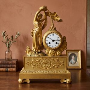 Orologio Impero 'Parigina' Epoca '800 in Bronzo Dorato