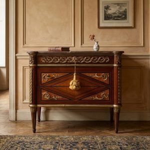 Cassettone Luigi XVI legno lastronato, finiture bronzo dorato - Epoca 1800