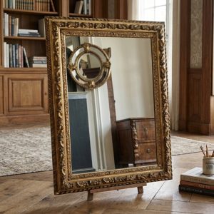 Specchiera Piemontese - Prima metà '800 in Legno e Pastiglia Dorata