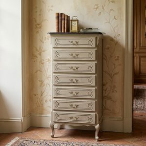 Settimanale Provenzale degli Anni '50 in Laccato con 7 Cassetti