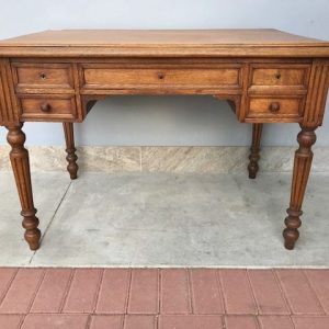 Tavolino/Scrittoio in Rovere dell'800 con 4 cassetti
