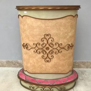 Mobiletto bar in ferro battuto e ceramica rosa - Epoca anni '50