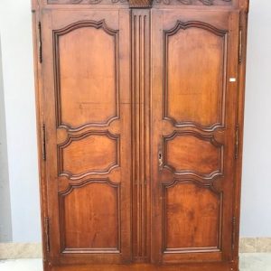 Armadio Provenzale in Noce del '700 con 2 ante