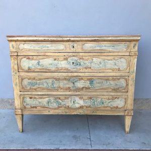 Cassettone Laccato in Stile Primo ‘800 con 4 Cassetti