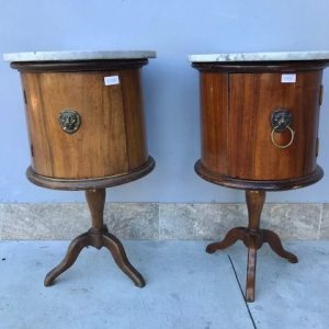 Comodini cilindrici in Noce dell'800 con piano in marmo
