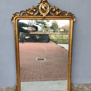 Specchiera Luigi Filippo - Epoca II metà '800 in pastiglia dorata