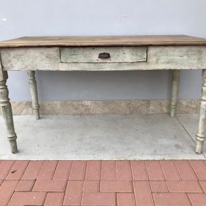 Tavolo Rustico – Epoca Luigi Filippo in Castagno Laccato