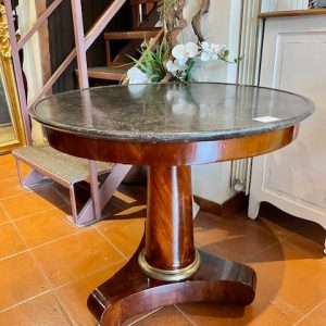 Tavolino Rotondo Impero in Mogano con Piano in Marmo Nero - Epoca '800