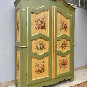 Armadio Laccato Verde - Epoca primo '700 in Ebanisteria Piemontese