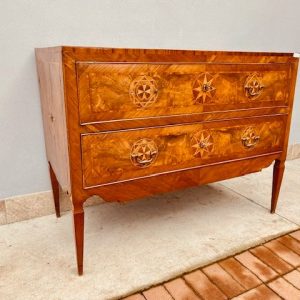 Cassettone Luigi XVI in Noce - Epoca '700, Restauro Conservativo