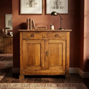Piccola credenza in noce massello '800